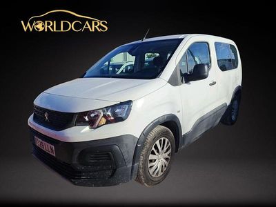 Usado Peugeot Rifter Access 100 CV (73 kW) 2020 Blanco Monovolumen
