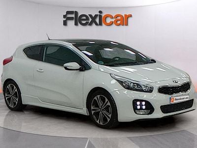 Blanco Usado 2016 Kia Ceed GT Berlina | 8890 € (Buen precio)