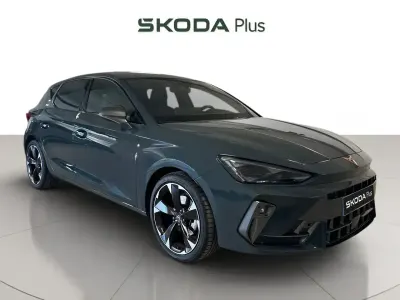 Usado Cupra Leon 150 HP (110 kW) 2024 Azul Sedan