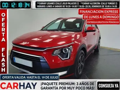Usado Kia Niro 143 CV (105 kW) 2022 Rojo SUV