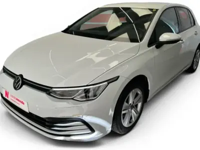 Usado VW Golf VIII Life 110 CV (80 kW) 2022 Blanco