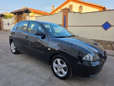 Usado Seat Ibiza Sport 100 CV (73 kW) 2006 Negro Utilitario