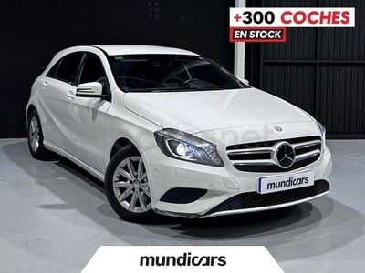 Usado Mercedes A180 Style 122 CV (89 kW) 2013 Blanco Berlina