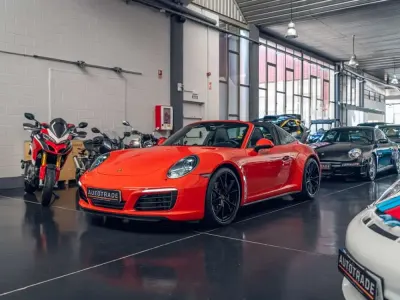 Usado Porsche 991 370 CV (272 kW) 2018 Naranja Coupe