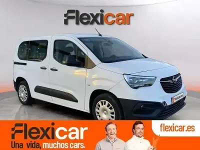 Usado Opel Combo Edition+ 102 CV (75 kW) 2021 Blanco Monovolumen