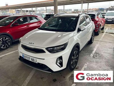 Usado Kia Stonic Style 101 CV (74 kW) 2025 Blanco SUV