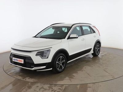 Blanco Usado 2025 Kia Niro SUV | 26.899 € (Precio justo)