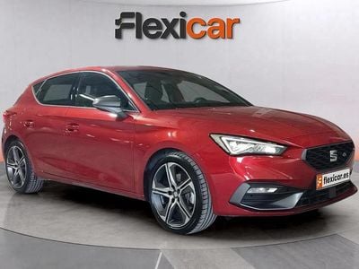 Rojo Usado 2023 Seat Leon FR Berlina | 20.290 € (Buen precio)