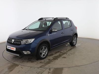 Usado Dacia Sandero Essentiel 90 CV (66 kW) 2019 Azul Utilitario