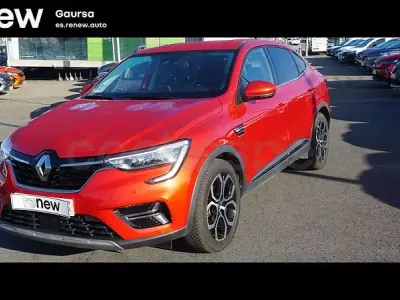 Usado Renault Arkana Zen 145 CV (106 kW) 2021 Rojo SUV
