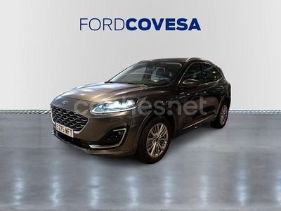 Gris / plata Usado 2023 Ford Kuga Vignale SUV | 28.490 € (Caro)