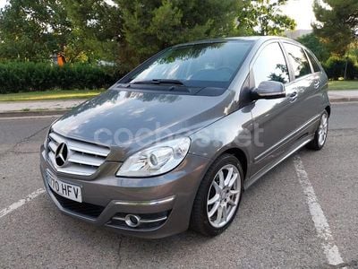 Mercedes B180