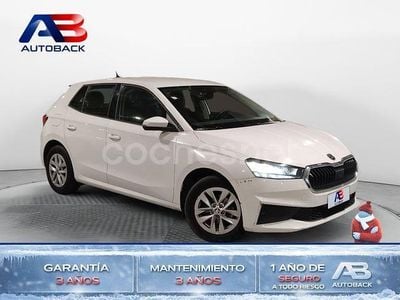 Blanco Usado 2023 Skoda Fabia Ambition Utilitario | 12.650 € (Precio justo)