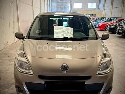 Renault Clio II