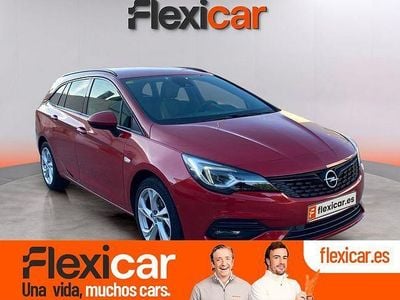 Usado Opel Astra Edition 110 CV (80 kW) 2020 Rojo Familiar