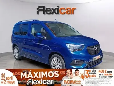 Usado Opel Combo Edition+ 110 HP (80 kW) 2021 Azul Monovolume