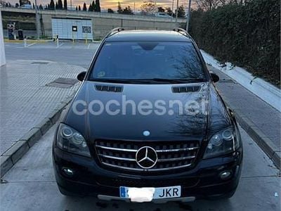 Usado Mercedes ML320 Edition 1 224 CV (164 kW) 2008 Negro SUV