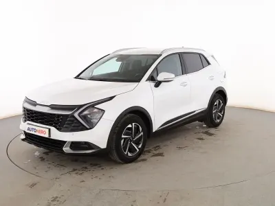 Usado Kia Sportage 150 CV (110 kW) 2022 Blanco SUV