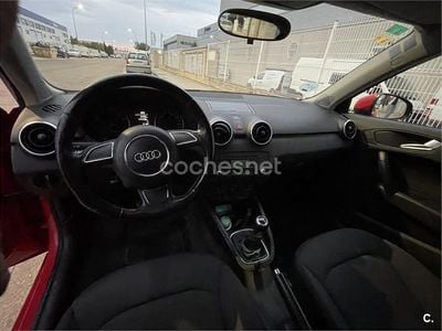 Rojo Usado 2011 Audi A1 Ambition Utilitario | 8500 € (Precio justo)
