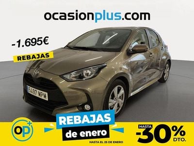Marrón Usado 2024 Toyota Yaris Hybrid Active Berlina | 18.650 € (Precio justo)