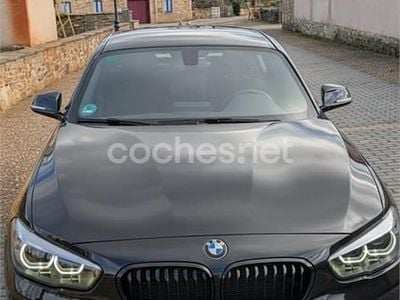 Usado BMW 118 Sport Line 136 CV (100 kW) 2018 Azul Utilitario