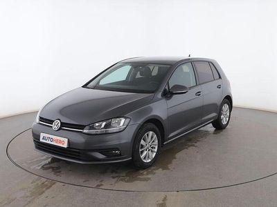 Usado VW Golf VII 116 CV (85 kW) 2019 Gris Utilitario