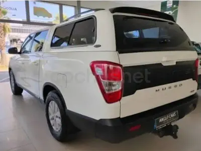 Usado KGM Musso 202 CV (148 kW) 2024 Blanco Pickup/Camioneta