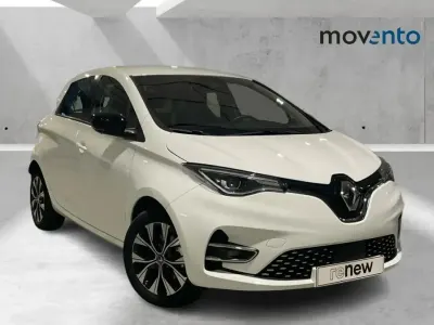 Käytetty Renault Zoe Zen 99 kW (135 HP) 2022 Valkoinen Viistoperä