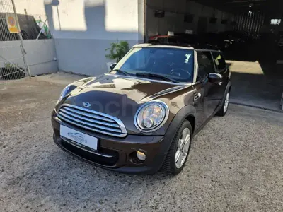 Usado Mini Cooper D Clubman 112 CV (82 kW) 2012 Marrón Familiar