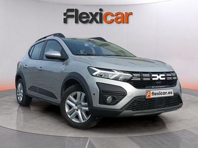 Usado Dacia Sandero Essentiel 91 CV (66 kW) 2024 Gris Berlina