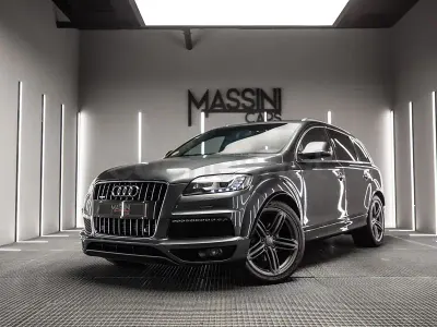 Usado Audi Q7 Ambition 245 CV (180 kW) 2015 Gris / plata SUV