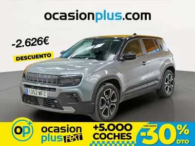 Usado Jeep Avenger Summit 100 CV (73 kW) 2023 Gris SUV