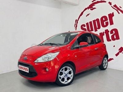 Usado Ford Ka Titanium 69 CV (50 kW) 2015 Rojo Berlina