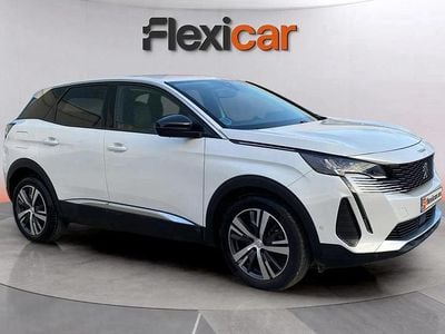 Usado Peugeot 3008 Allure 131 CV (96 kW) 2022 Blanco SUV