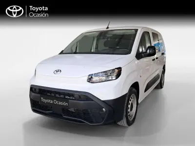 Usado Toyota Proace City City 102 CV (75 kW) 2024 Blanco Monovolumen