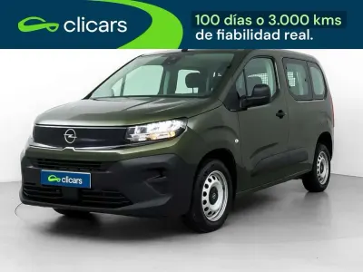 Usado Opel Combo Edition 102 CV (75 kW) 2025 Verde Monovolumen