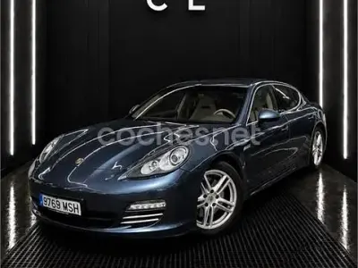 Usado Porsche Panamera 400 CV (294 kW) 2010 Azul Utilitario