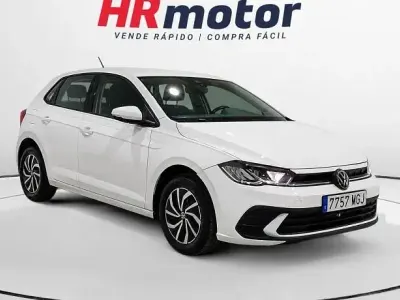 Usado VW Polo Life 95 CV (69 kW) 2023 Utilitario