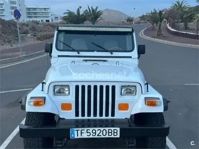 Usado Jeep Wrangler Laredo 178 CV (130 kW) 1994 Blanco SUV