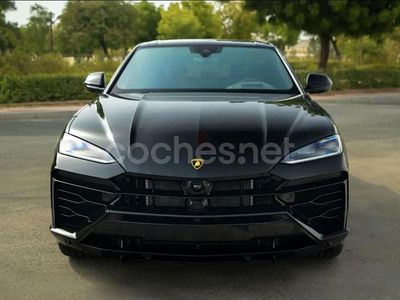 Negro Usado 2025 Lamborghini Urus SUV | 289.995 €