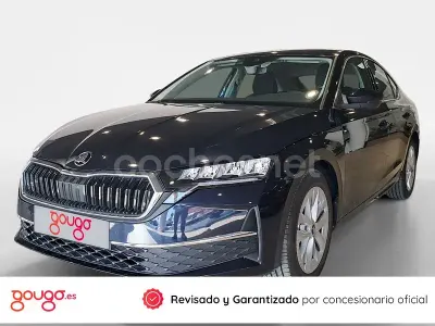 Nuevo Skoda Octavia Selection 150 CV (110 kW) 2025 Azul Berlina