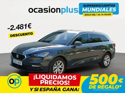 Usado Seat Leon Style 116 CV (85 kW) 2025 Azul Familiar