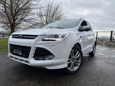 Usado Ford Kuga Titanium 140 CV (102 kW) 2014 Blanco SUV