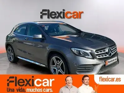 Usado Mercedes GLA200 136 CV (100 kW) 2019 Gris SUV