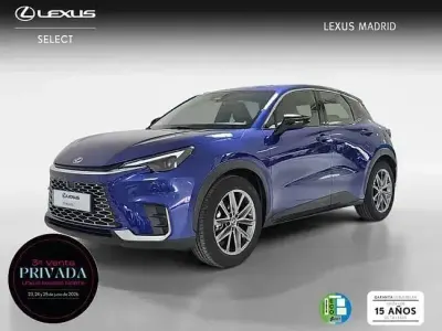 Usado Lexus LBX 137 CV (100 kW) 2025 Azul SUV