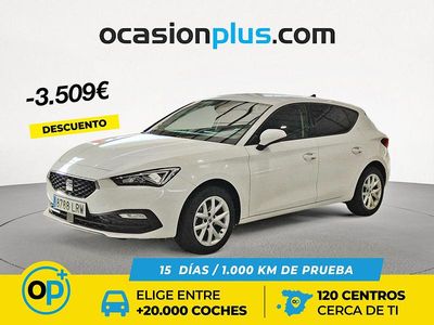 Usado Seat Leon Style 130 CV (95 kW) 2021 Blanco Berlina