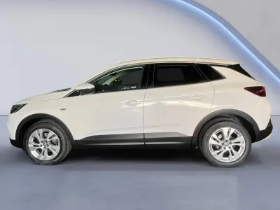 Usado Opel Grandland X Excellence 130 CV (95 kW) 2018 Blanco SUV