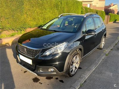 Usado Peugeot 2008 Allure 110 CV (80 kW) 2018 Negro SUV