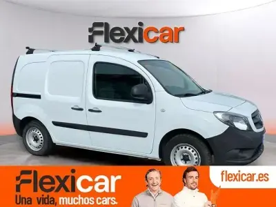 Usado Mercedes Citan 109 95 CV (69 kW) 2018 Blanco Monovolumen