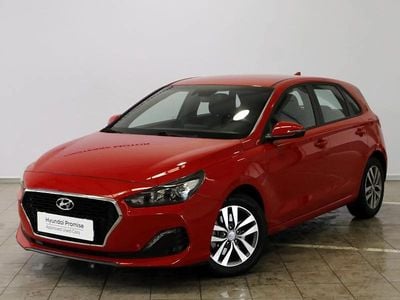 Käytetty Hyundai i30 120 HP (88 kW) 2020 Punainen